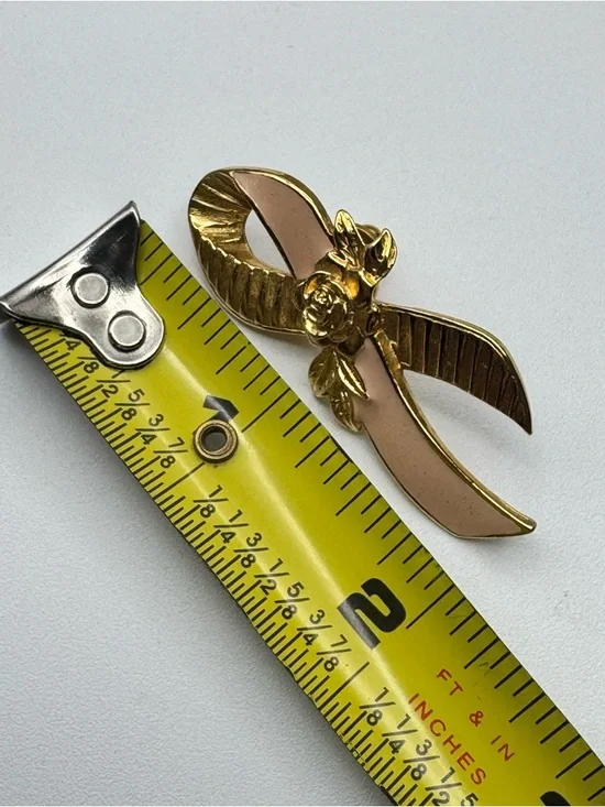 Vintage 1994 Avon "Pink Ribbon" Brooch Pin Breast Cancer Awareness - Picture 5 of 6